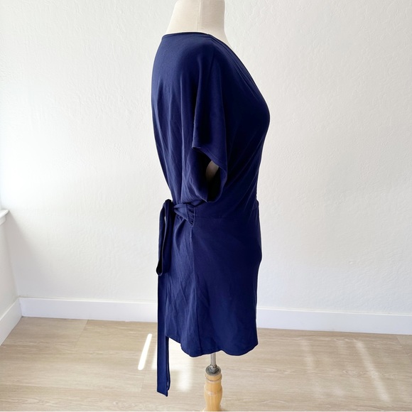 Universal Standard True Blue Navy Fine Jersey Wrap Top | Small 14-16 - Picture 7 of 16